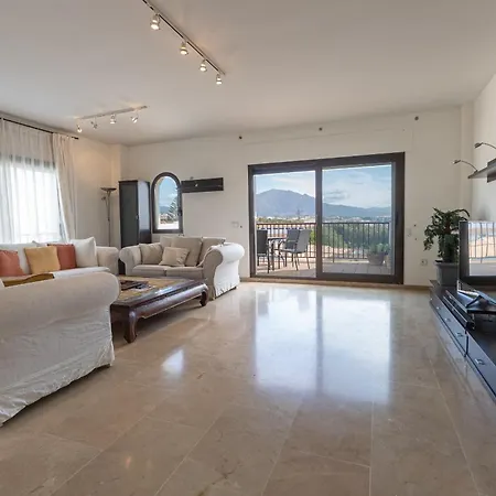 952 Marina Duquesa Apartment *