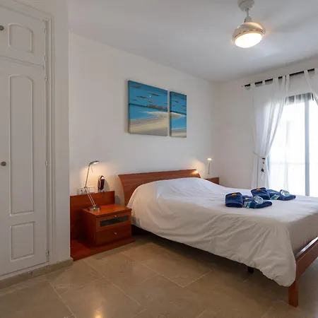 952 Marina Duquesa Apartment Manilva