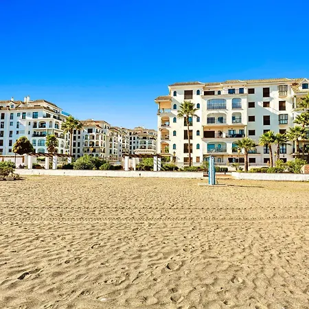 952 Marina Duquesa شقة